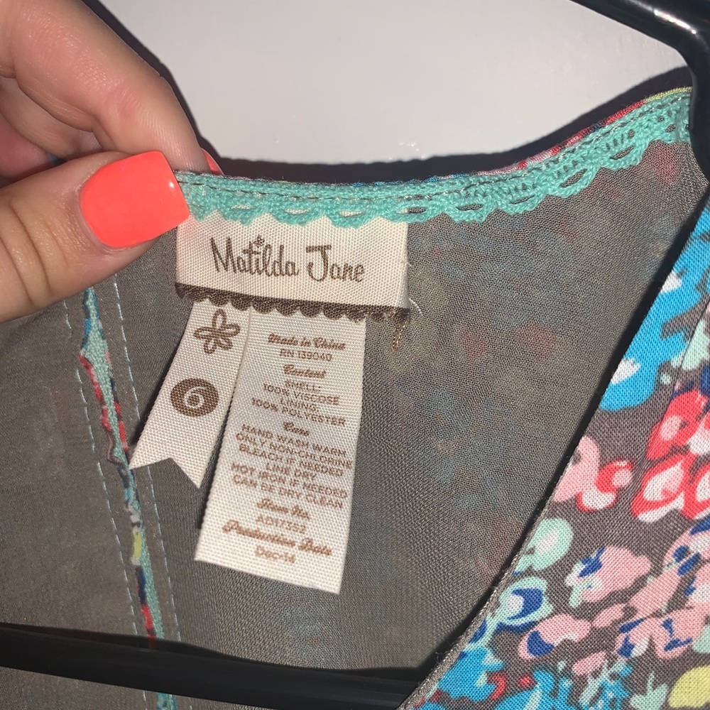 Dress - Picture 3 of 3